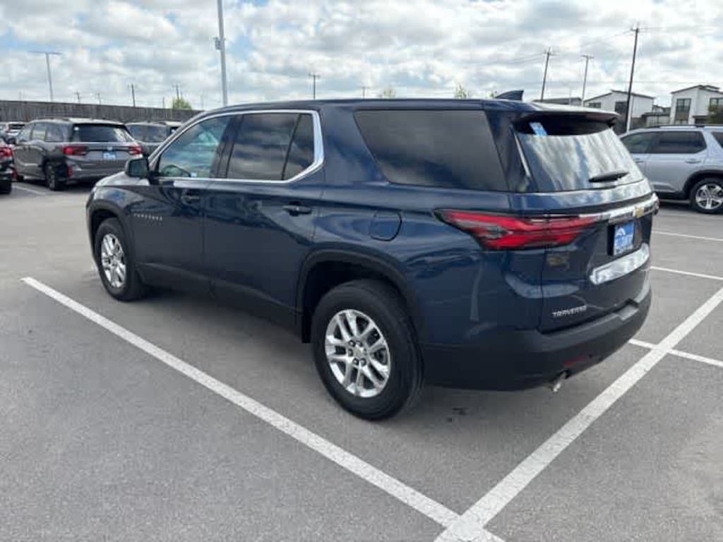 Used 2023 Chevrolet Traverse LS w/1LS SUV