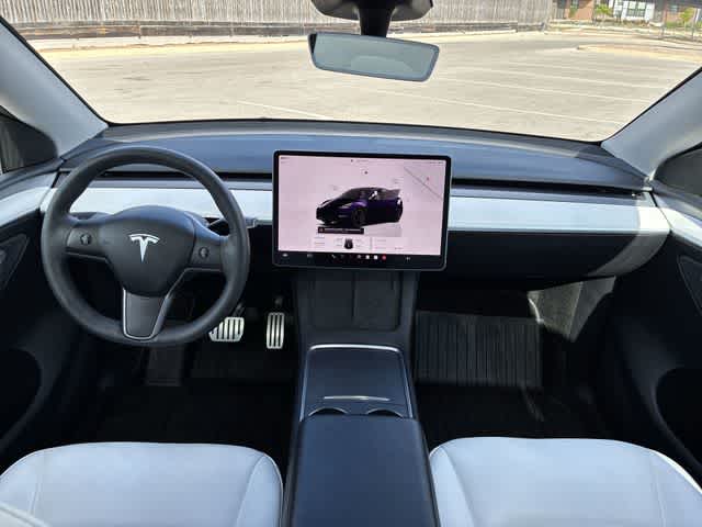 Thumbnail: 2023 Tesla Model Y - 16