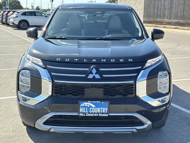 Thumbnail: 2025 Mitsubishi Outlander - 9