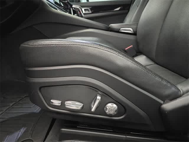 Thumbnail: 2019 Porsche Panamera - 18