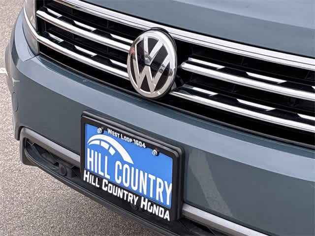 Thumbnail: 2019 Volkswagen Tiguan - 12