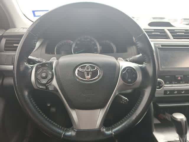 Thumbnail: 2014 Toyota Camry - 14