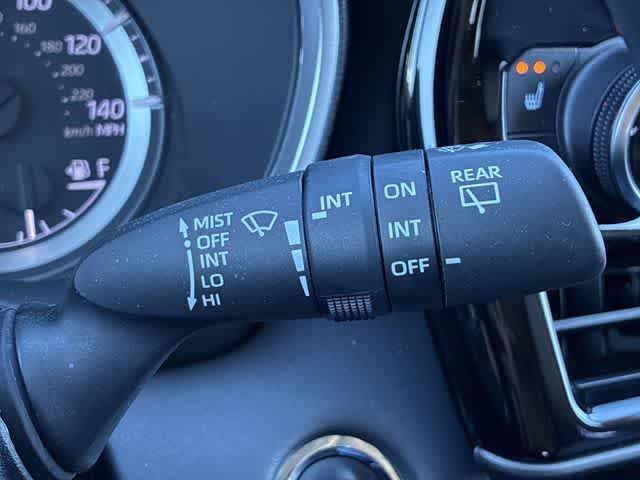 Thumbnail: 2023 Toyota Highlander - 28