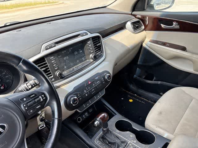 Thumbnail: 2018 Kia Sorento - 19