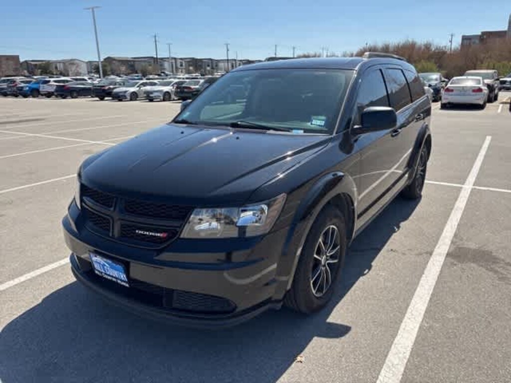 Used 2018 Dodge Journey SE SUV