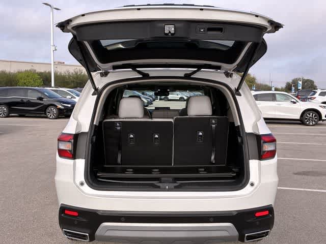 Thumbnail: 2025 Honda Pilot - 36