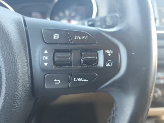 Thumbnail: 2021 Kia Sedona - 15