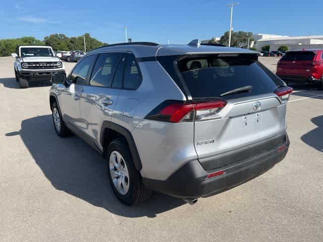 Thumbnail: 2019 Toyota RAV4 - 3