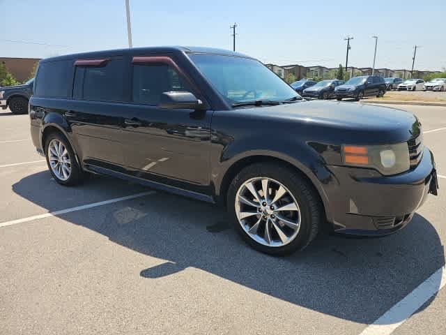Thumbnail: 2011 Ford Flex - 3