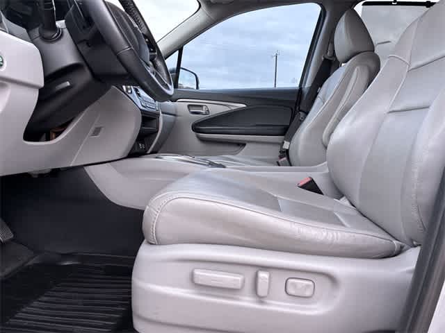 Thumbnail: 2021 Honda Pilot - 18