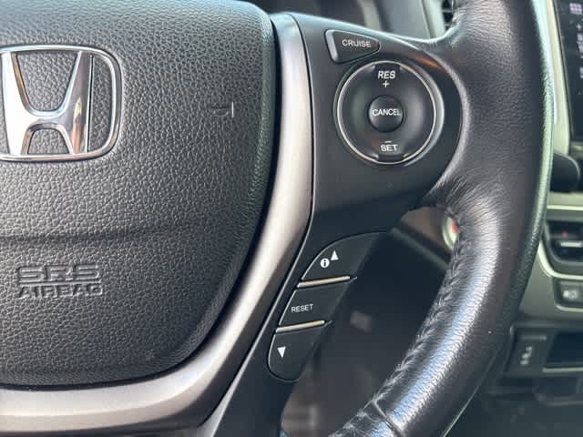 Thumbnail: 2016 Honda Pilot - 12