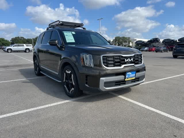 Thumbnail: 2023 Kia Telluride - 7