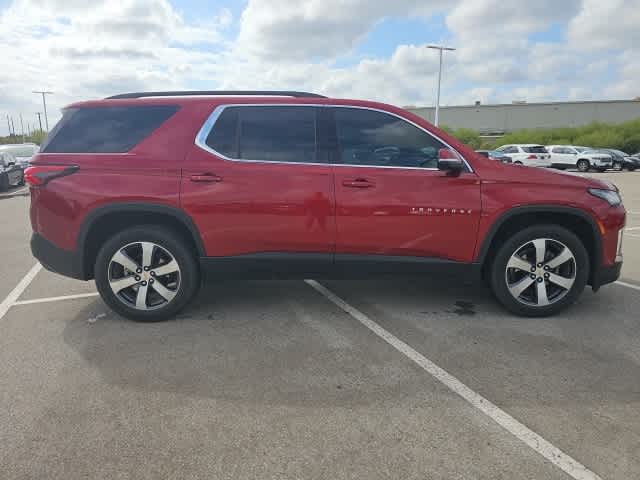2023 Chevrolet Traverse Leather photo 3
