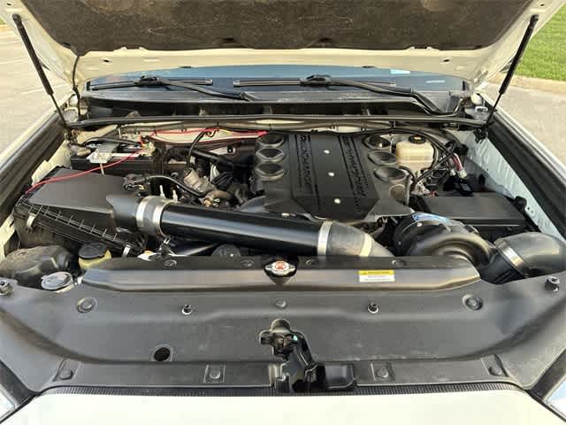 Thumbnail: 2019 Toyota 4Runner - 14