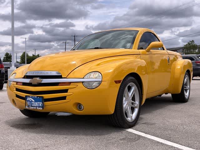 Thumbnail: 2003 Chevrolet SSR - 11