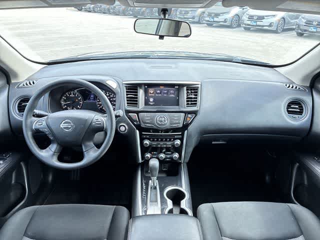 Thumbnail: 2020 Nissan Pathfinder - 16