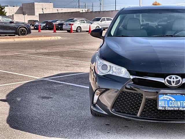 Thumbnail: 2016 Toyota Camry - 10