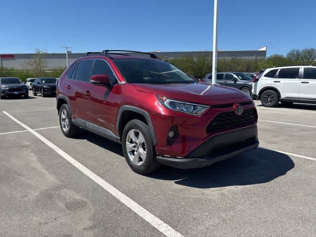 Thumbnail: 2020 Toyota RAV4 - 7