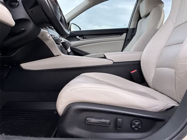 Thumbnail: 2020 Honda Accord - 18