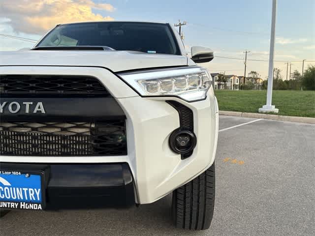 Thumbnail: 2019 Toyota 4Runner - 8