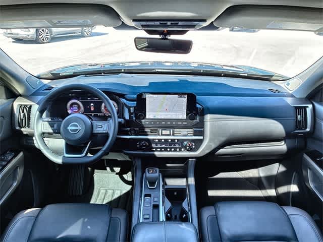 Thumbnail: 2025 Nissan Pathfinder - 16