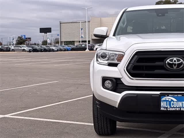 Thumbnail: 2023 Toyota Tacoma - 10