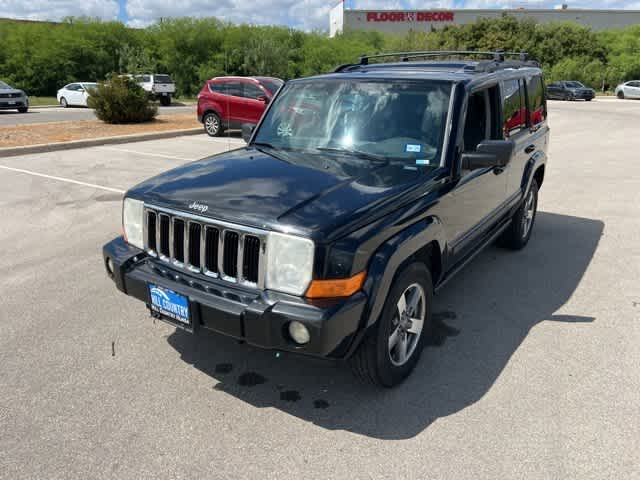 Thumbnail: 2007 Jeep Commander - 1