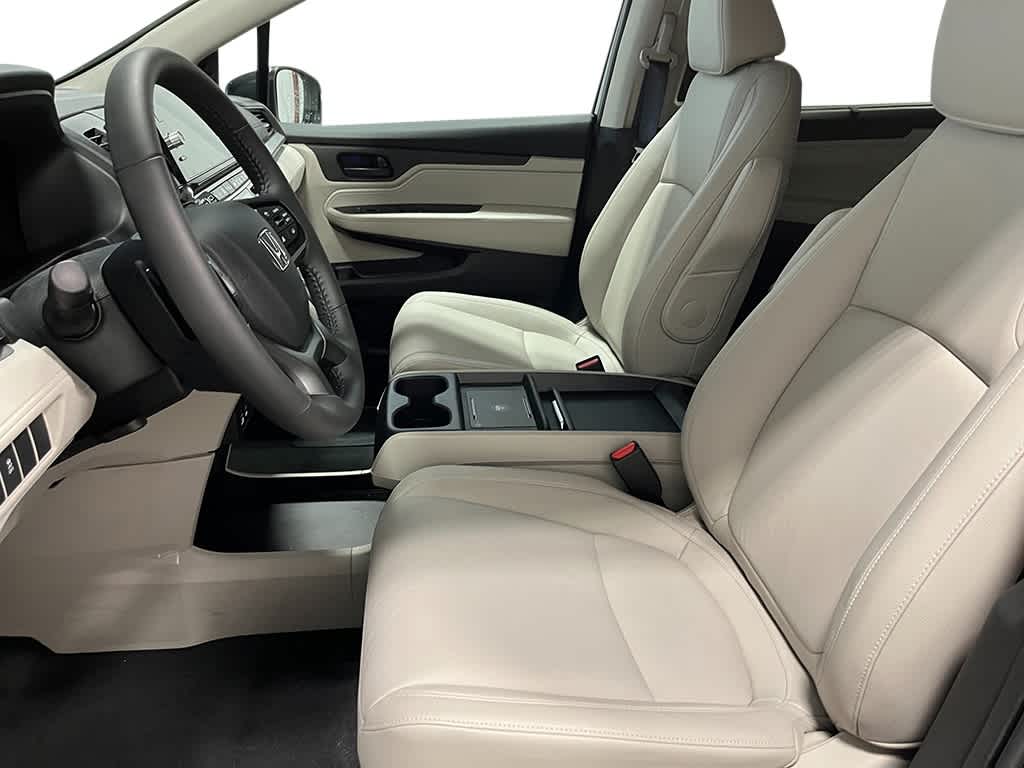 Thumbnail: 2026 Honda Odyssey - 12