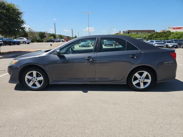 Thumbnail: 2014 Toyota Camry - 11