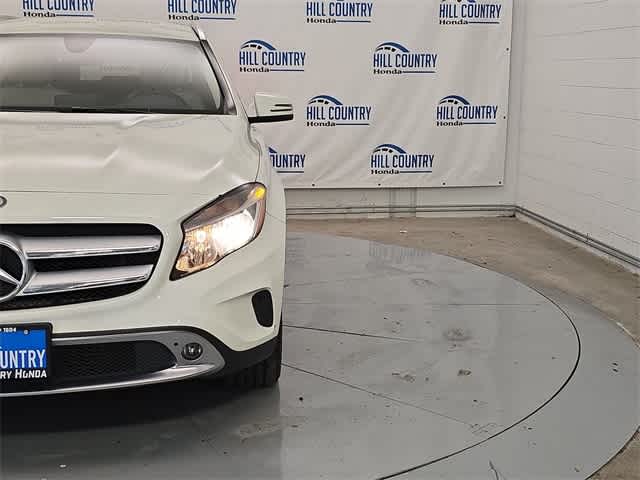 Thumbnail: 2017 Mercedes-Benz GLA - 11