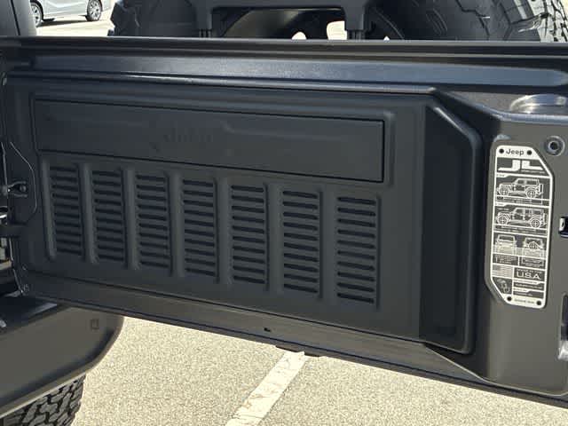 Thumbnail: 2024 Jeep Wrangler - 13