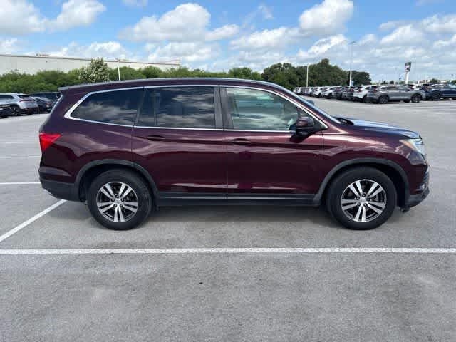 Thumbnail: 2017 Honda Pilot - 5