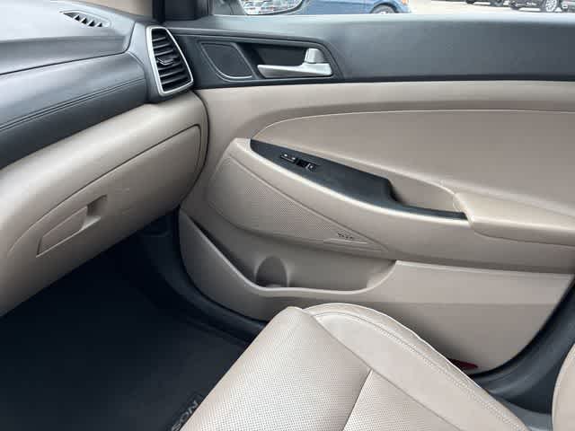 Thumbnail: 2021 Hyundai Tucson - 33