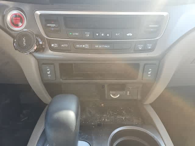 Thumbnail: 2019 Honda Ridgeline - 17