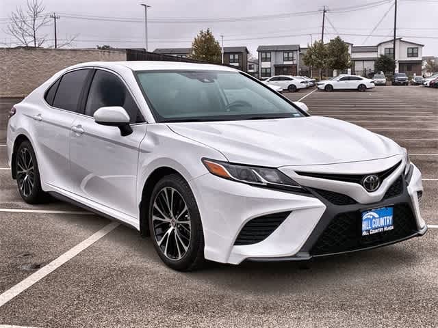 Thumbnail: 2020 Toyota Camry - 8