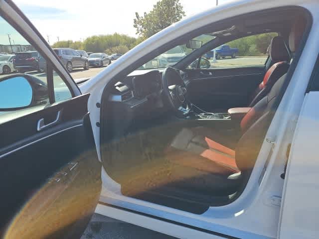 Thumbnail: 2022 Kia K5 - 10