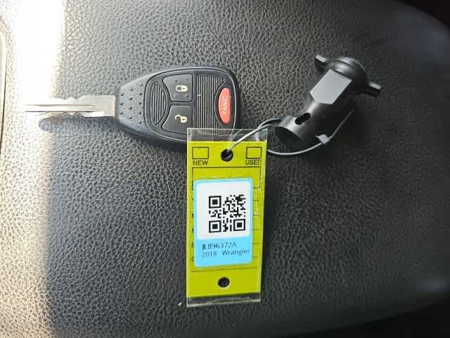 Thumbnail: 2018 Jeep Wrangler - 23