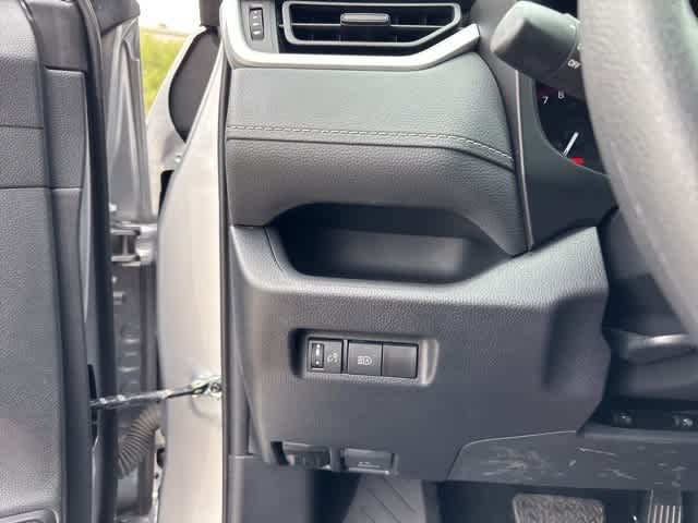 Thumbnail: 2024 Toyota RAV4 - 10