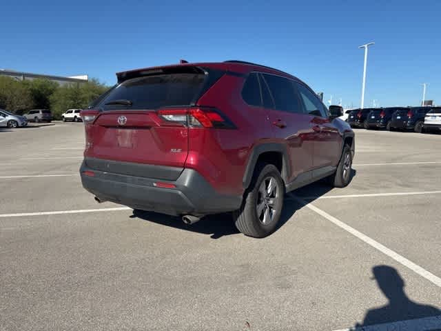 Thumbnail: 2022 Toyota RAV4 - 5