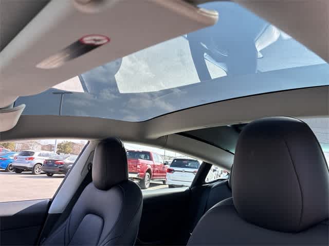 Thumbnail: 2023 Tesla Model 3 - 20