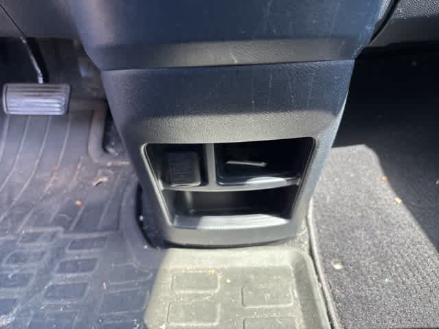 Thumbnail: 2011 Honda CR-V - 17