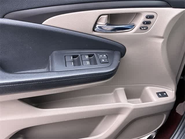 Thumbnail: 2019 Honda Pilot - 40