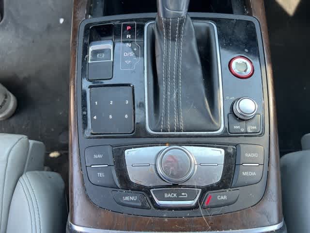 Thumbnail: 2013 Audi S6 - 17