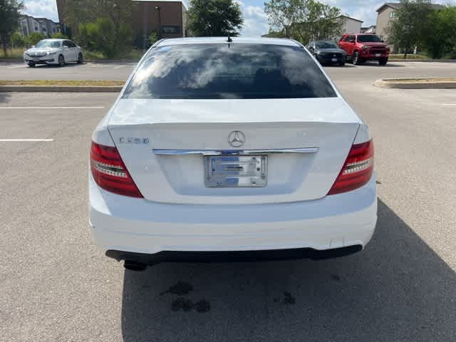 Thumbnail: 2014 Mercedes-Benz C-Class - 4