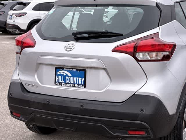 Thumbnail: 2020 Nissan Kicks - 13
