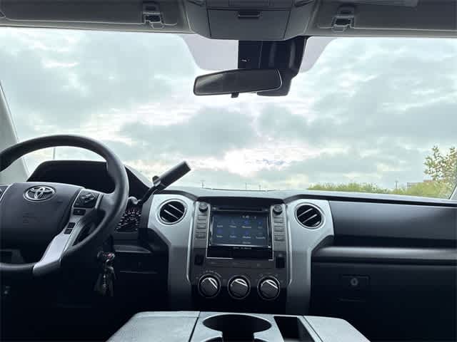 Thumbnail: 2018 Toyota Tundra - 29