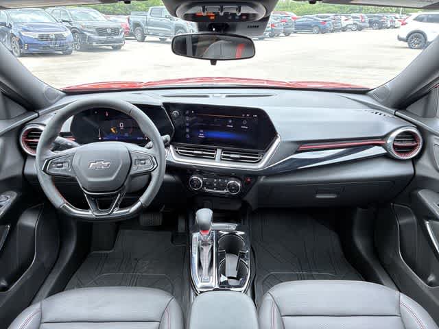 Thumbnail: 2026 Chevrolet Trax - 16
