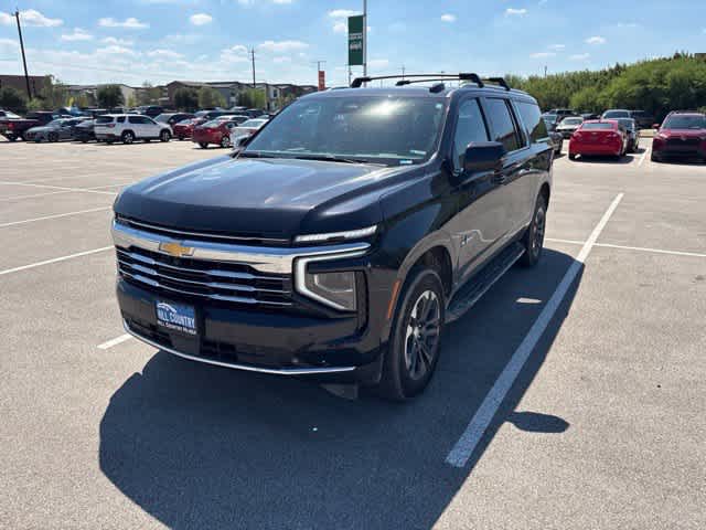 2025 Chevrolet Suburban LT