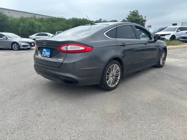 Thumbnail: 2016 Ford Fusion - 5
