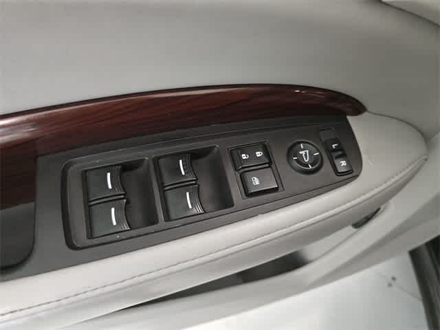 2016 Acura MDX Advance 41